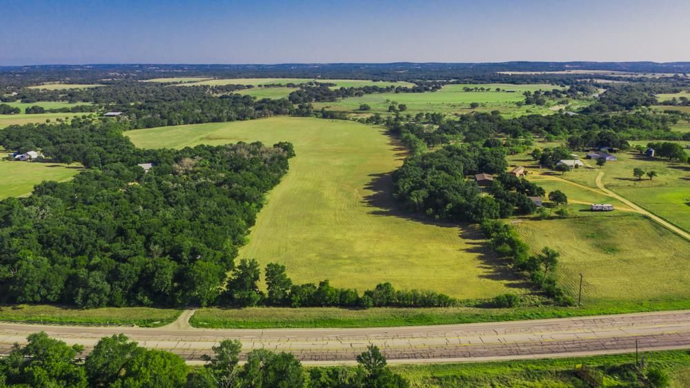 27.85 acres in Gillespie County, Texas