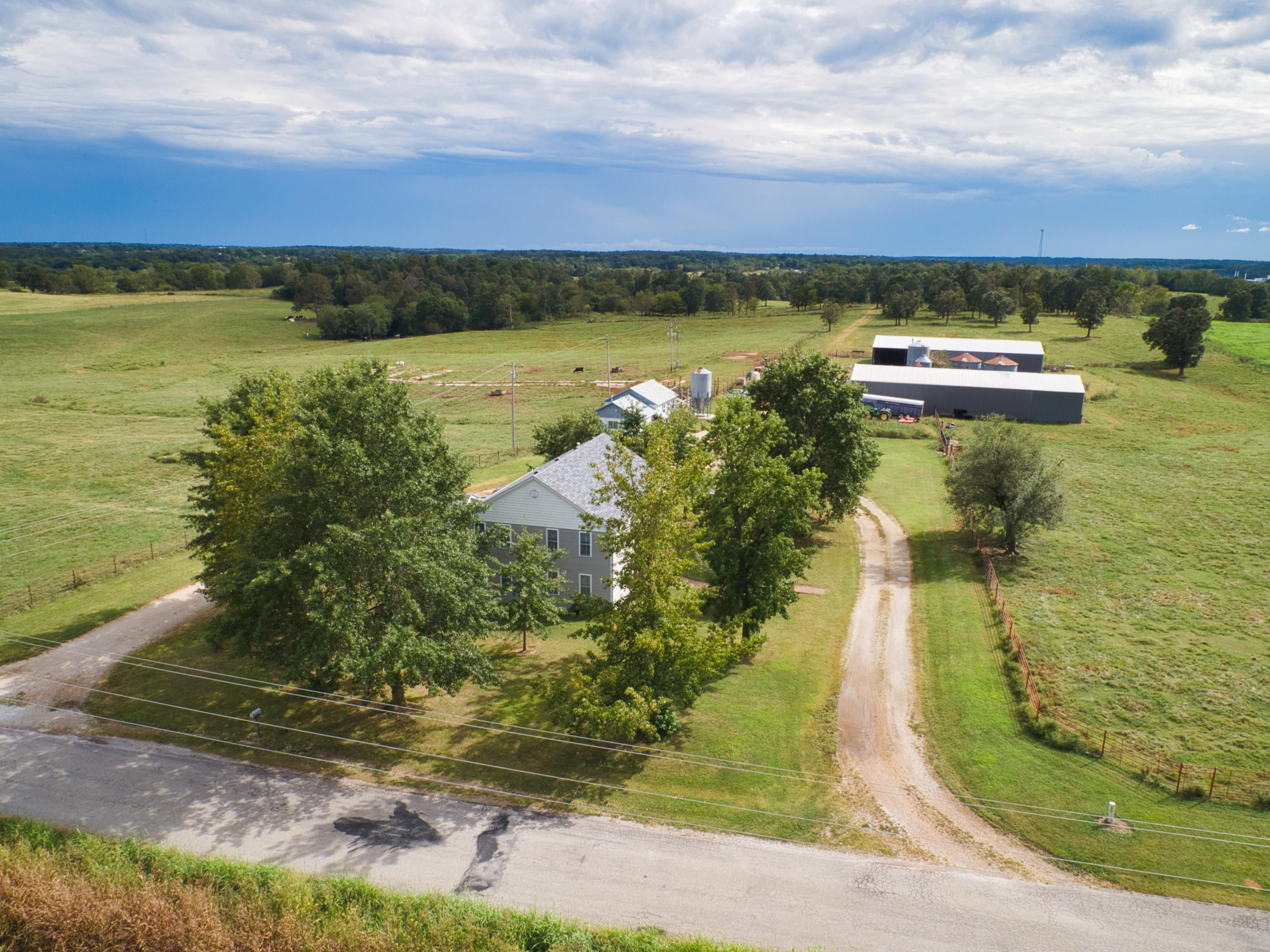 205 acres in Lawrence County, Missouri