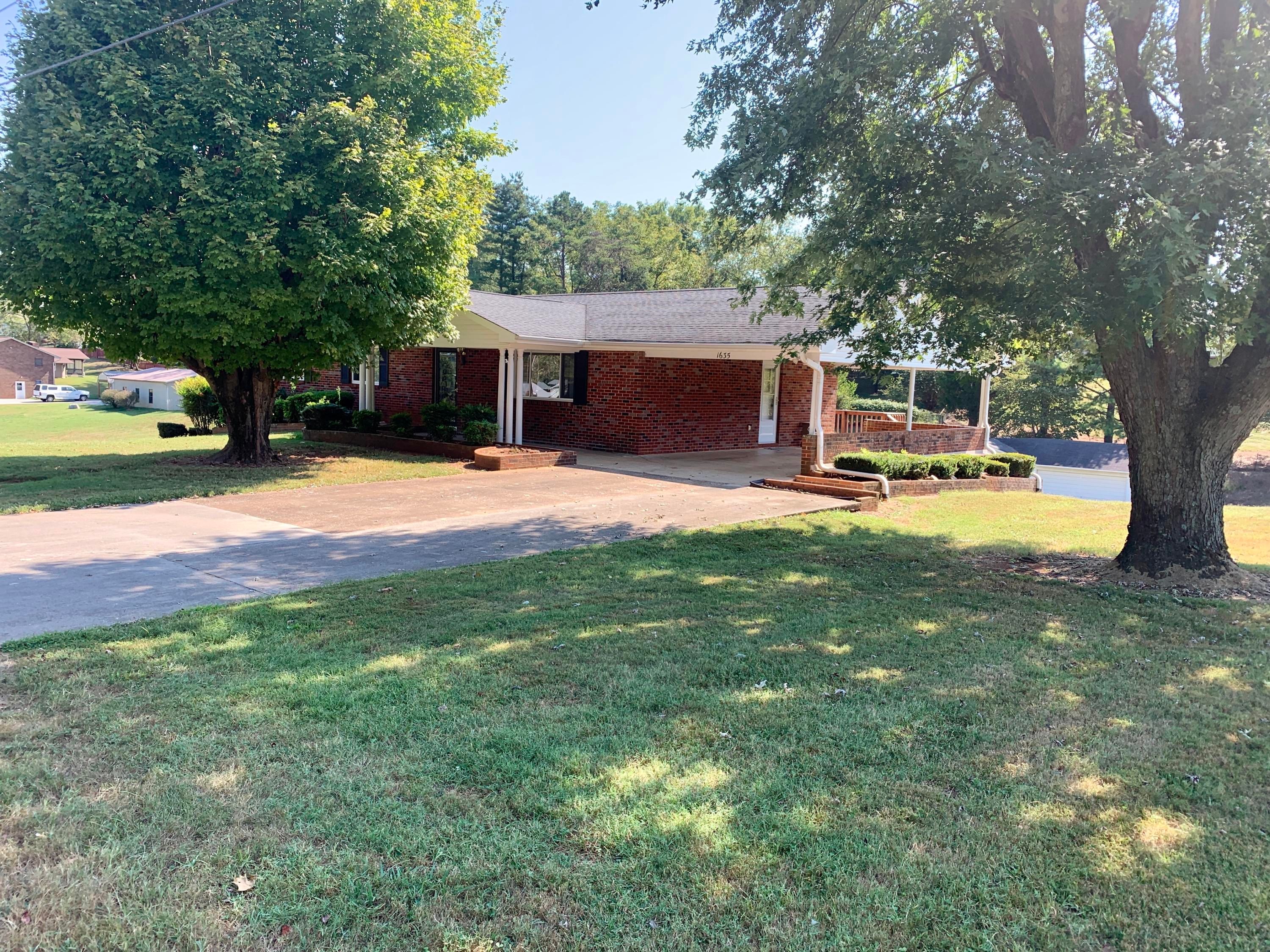 1.57 acres in Loudon County, Tennessee