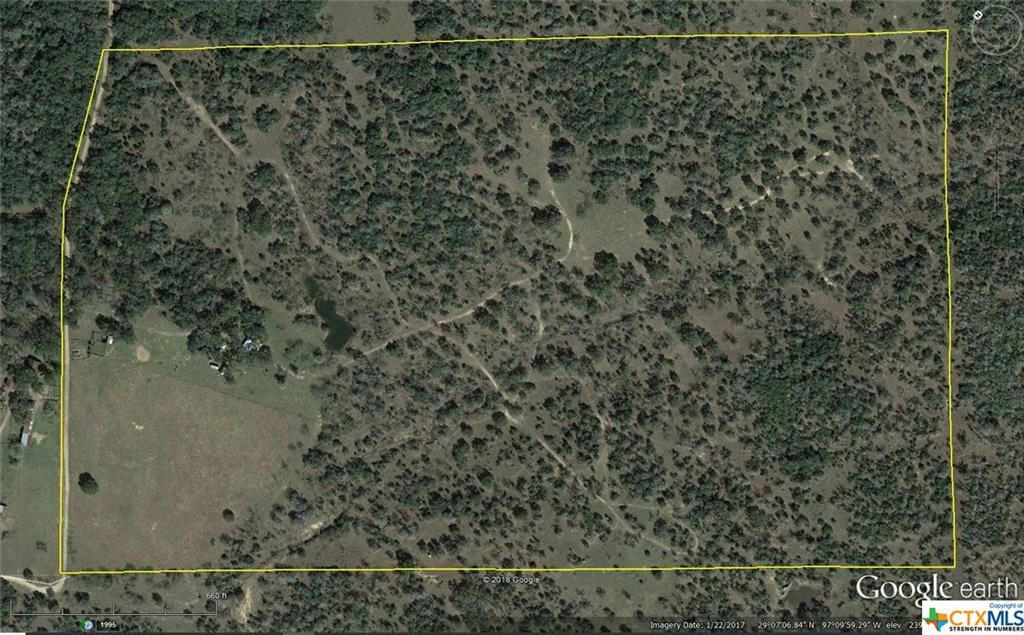 111.22 acres in Dewitt County, Texas