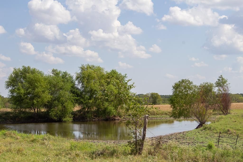 257 acres in Riesel, TX, 76682
