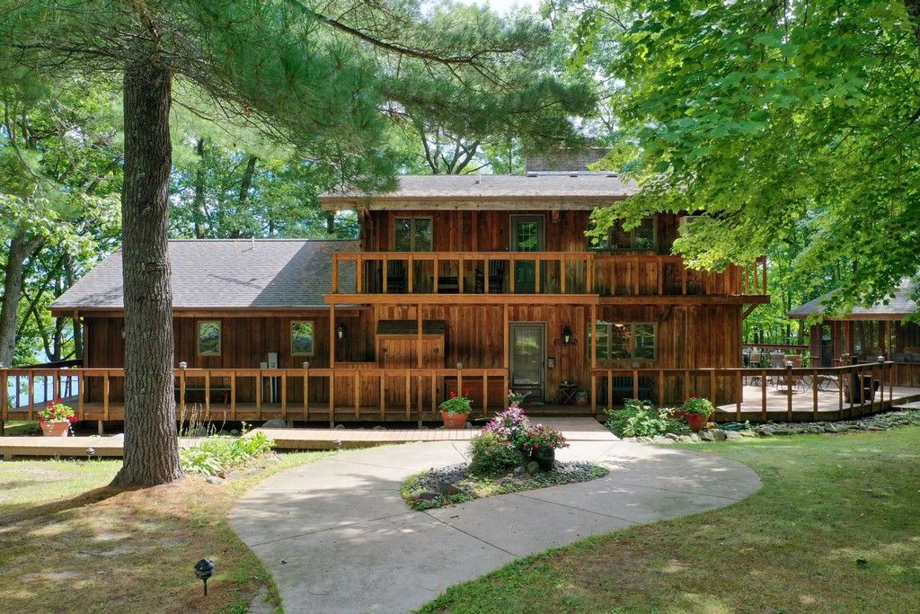 6 acres in County, Wisconsin