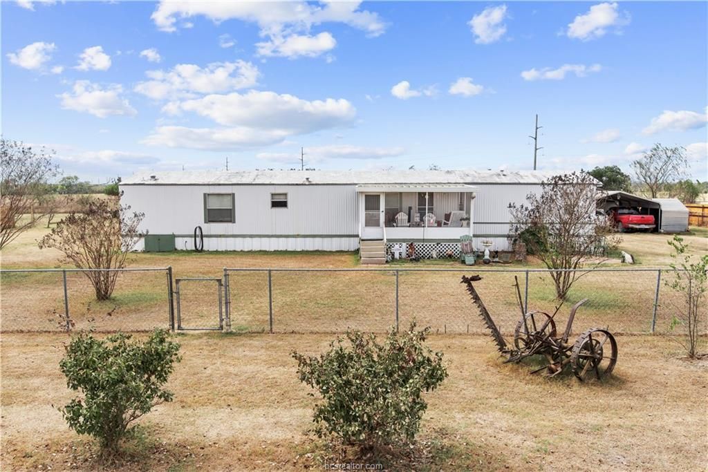 1.16 acres in Grimes County, Texas