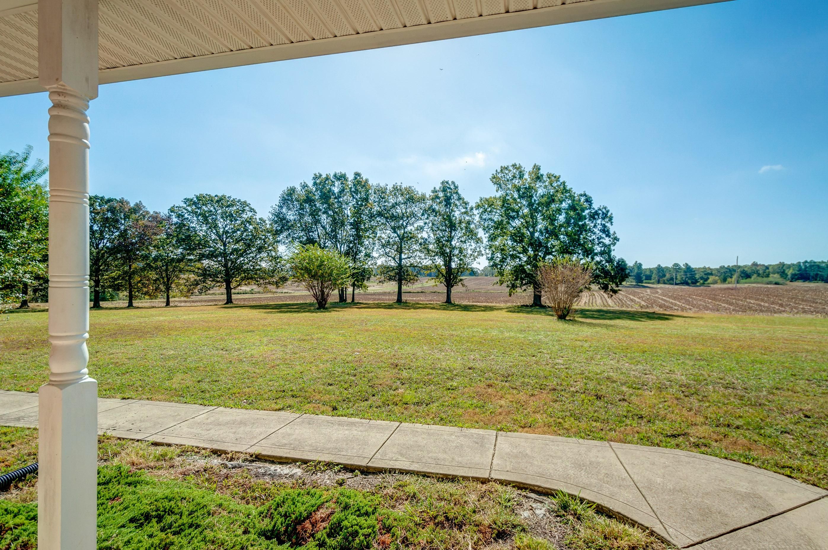 140 acres in Humphreys County, Tennessee