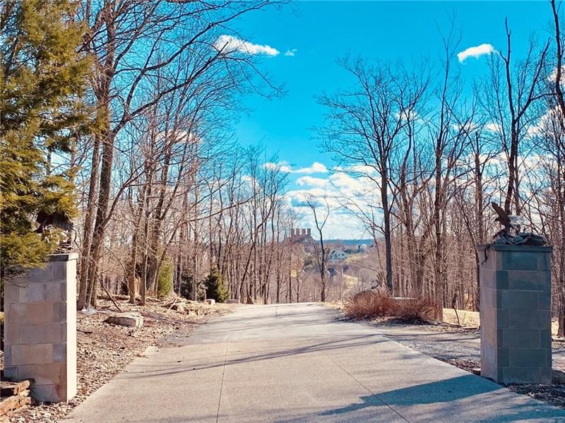 5 acres in Allegheny County, Pennsylvania