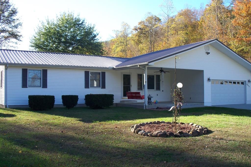 30 acres in Johnson County, Kentucky