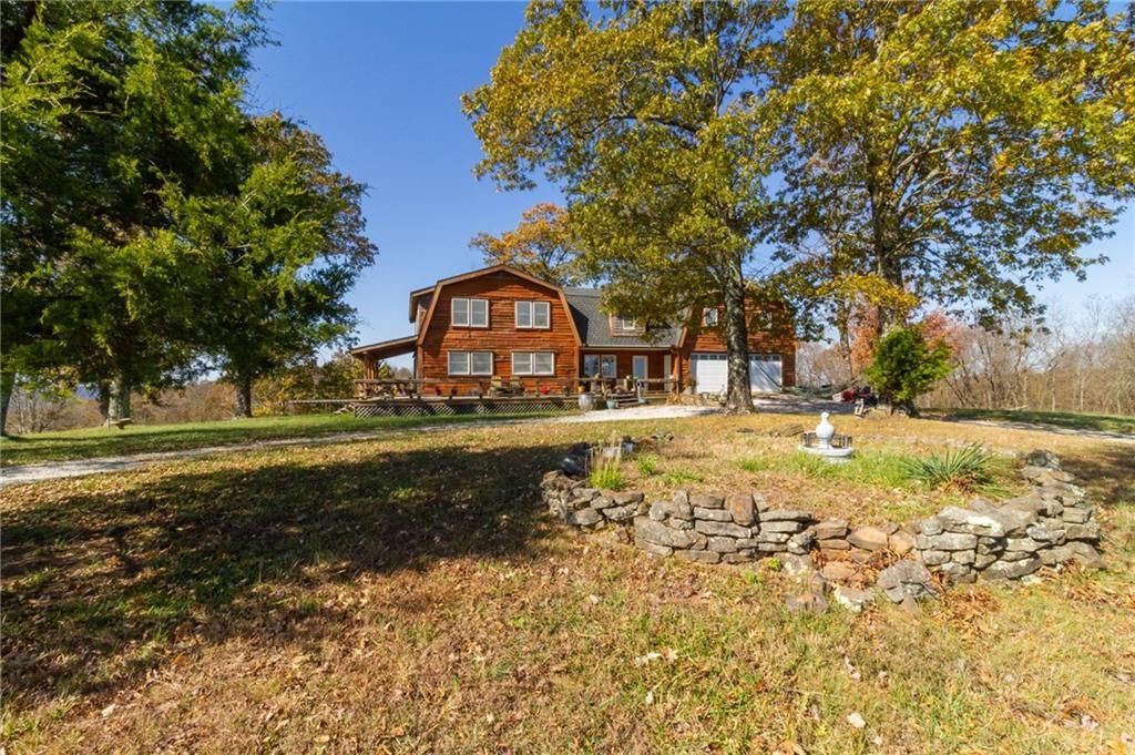 28 acres in Madison County, Arkansas