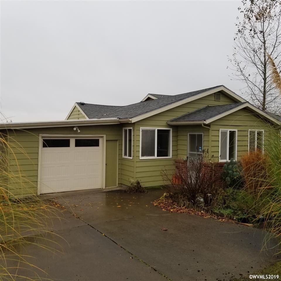 0.76 acres in Polk County, Oregon