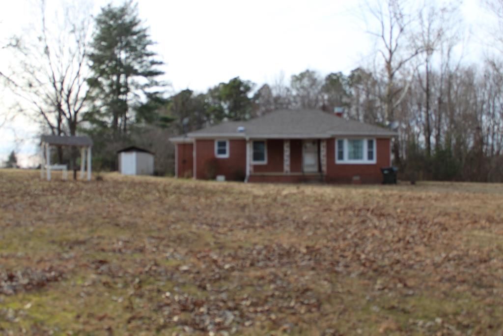 5 acres in Carroll County, Tennessee