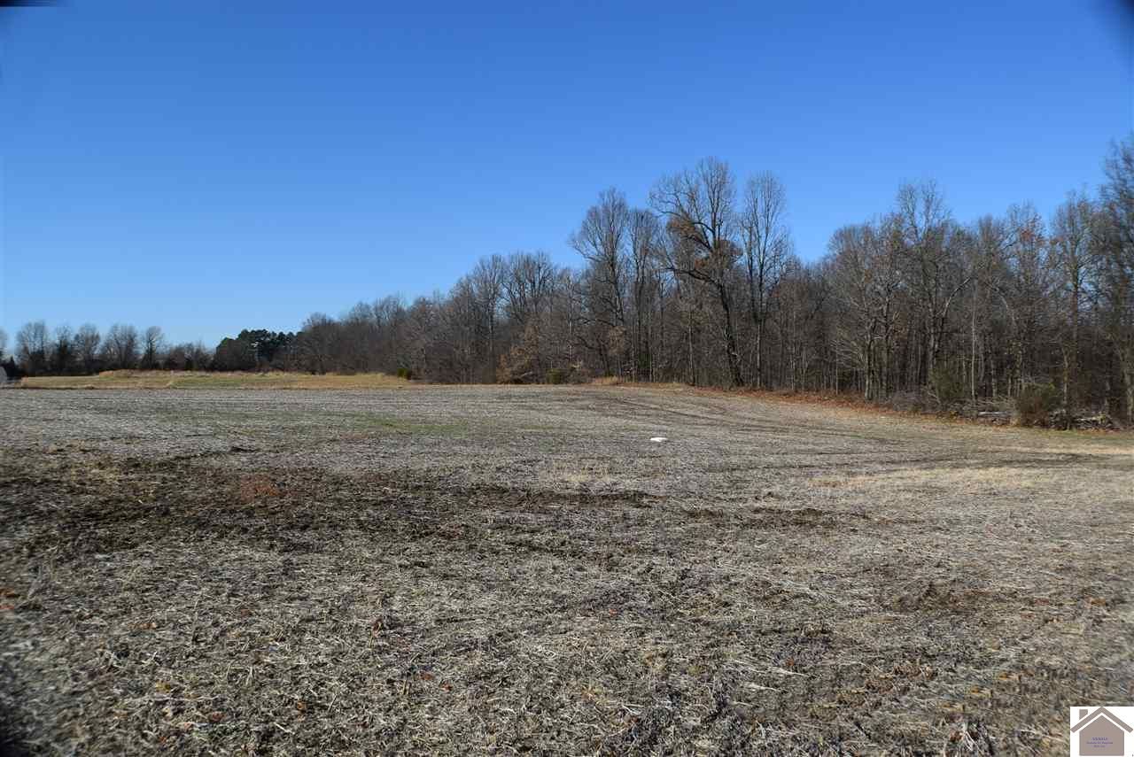 27 acres in Graves County, Kentucky