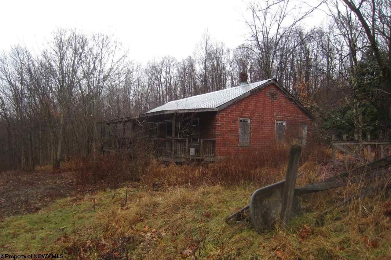 100 acres in Barbour County, West Virginia