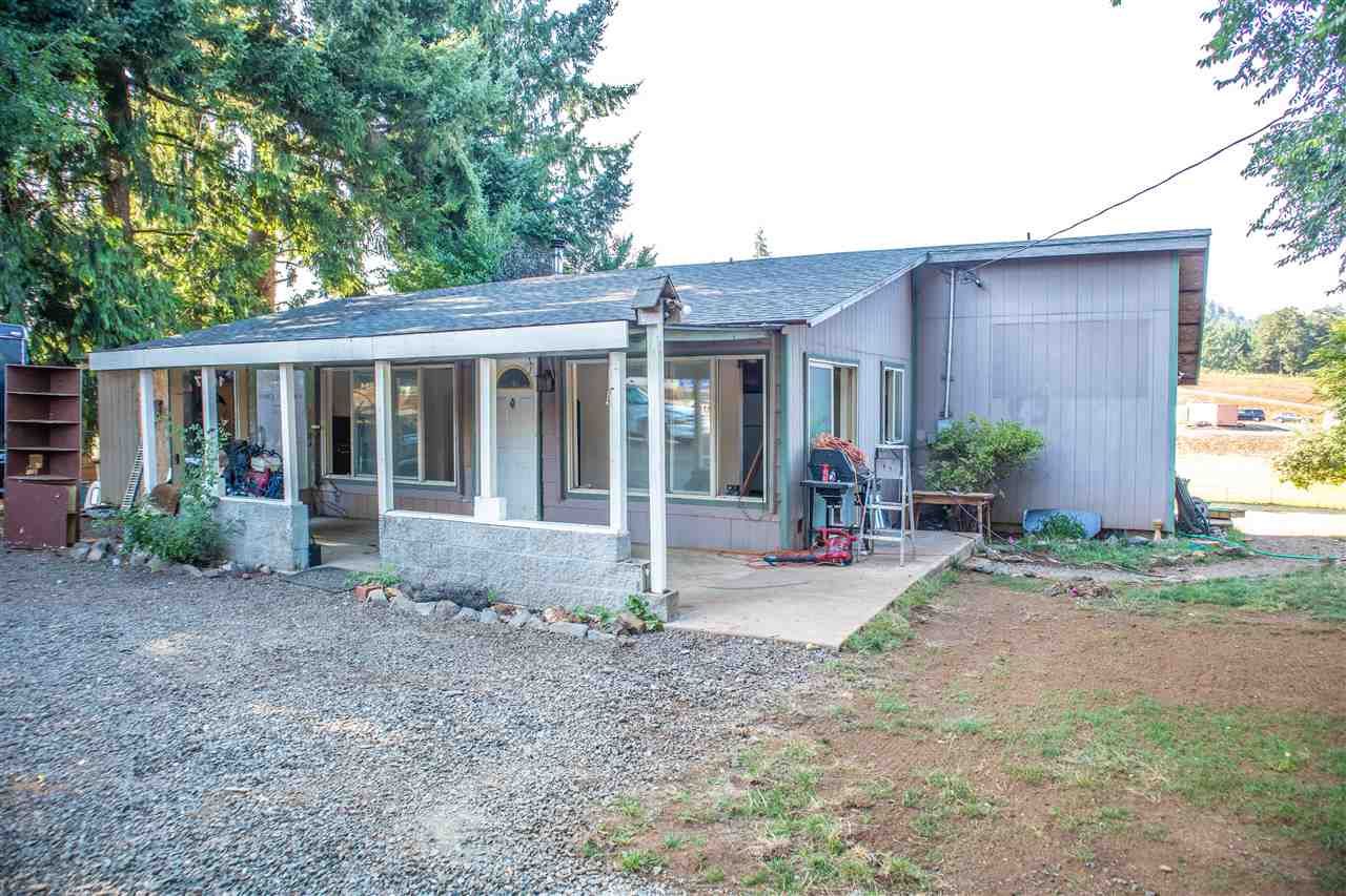 0.88 acres in Linn County, Oregon