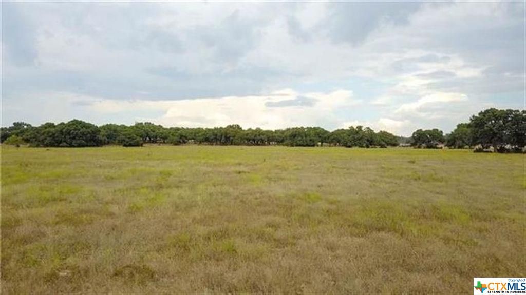 20 acres in Hays County, Texas