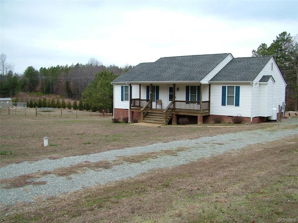 2 acres in King and Queen County, Virginia