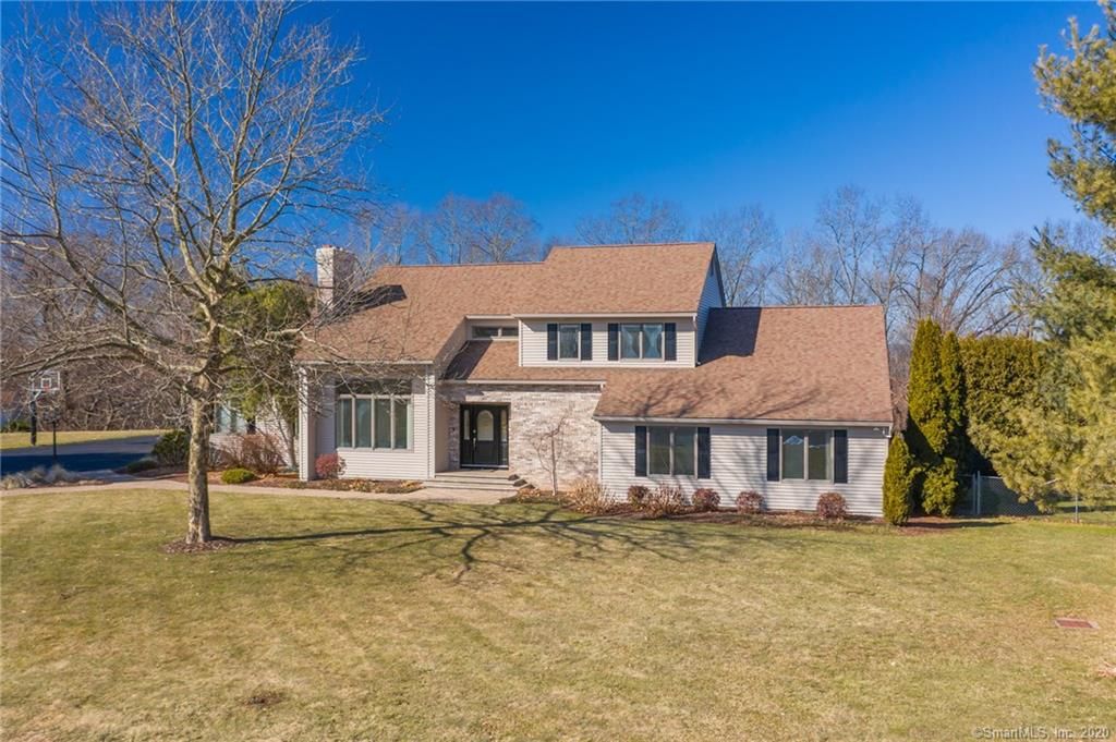 4 acres in Hartford County, Connecticut