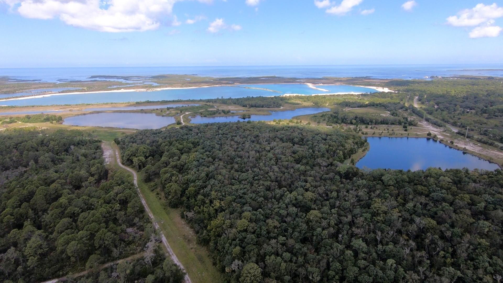 17362 Old Dixie Hwy, Hudson, FL 34667