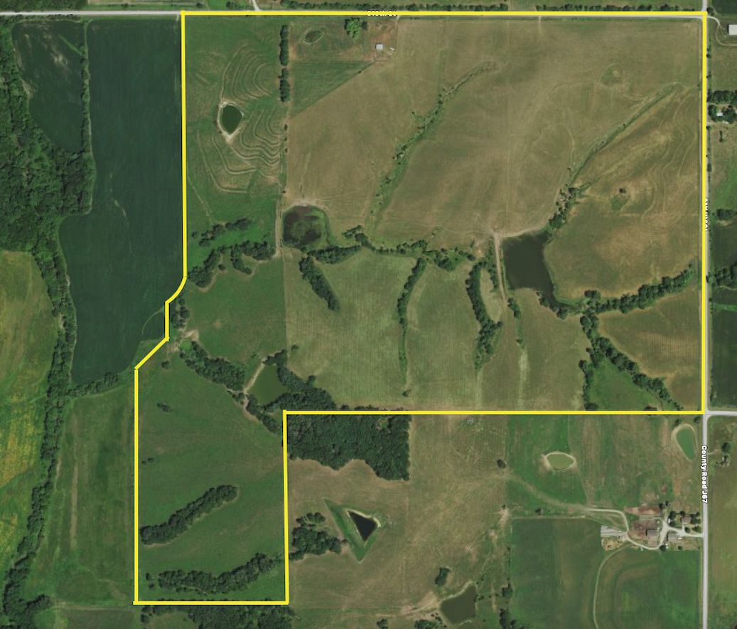 242 acres in Decatur County, Iowa