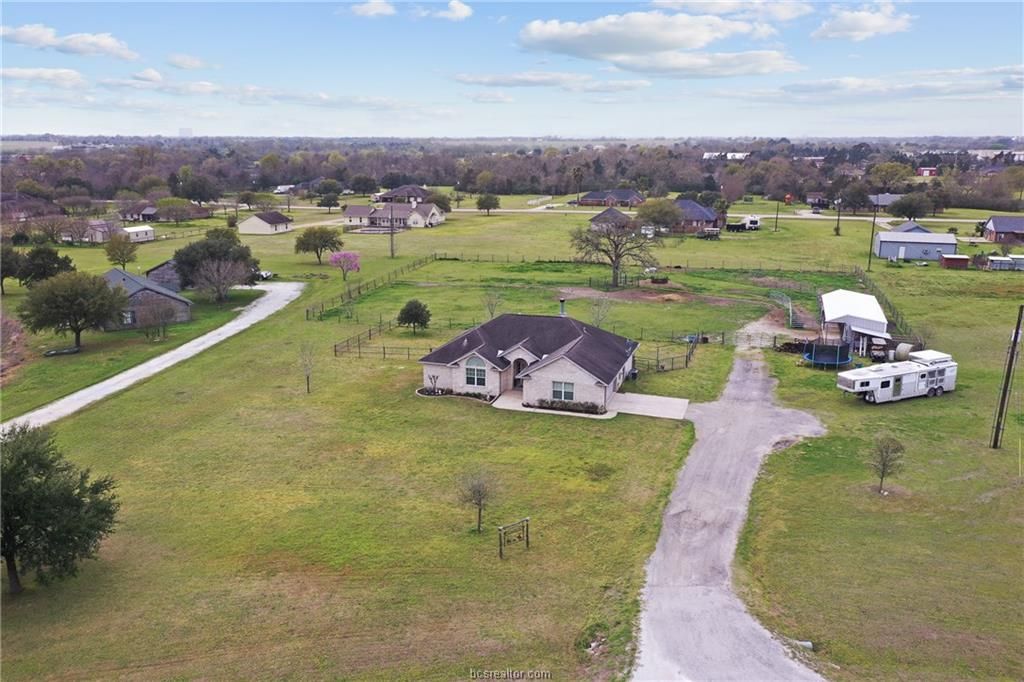 2.14 acres in Brazos County, Texas