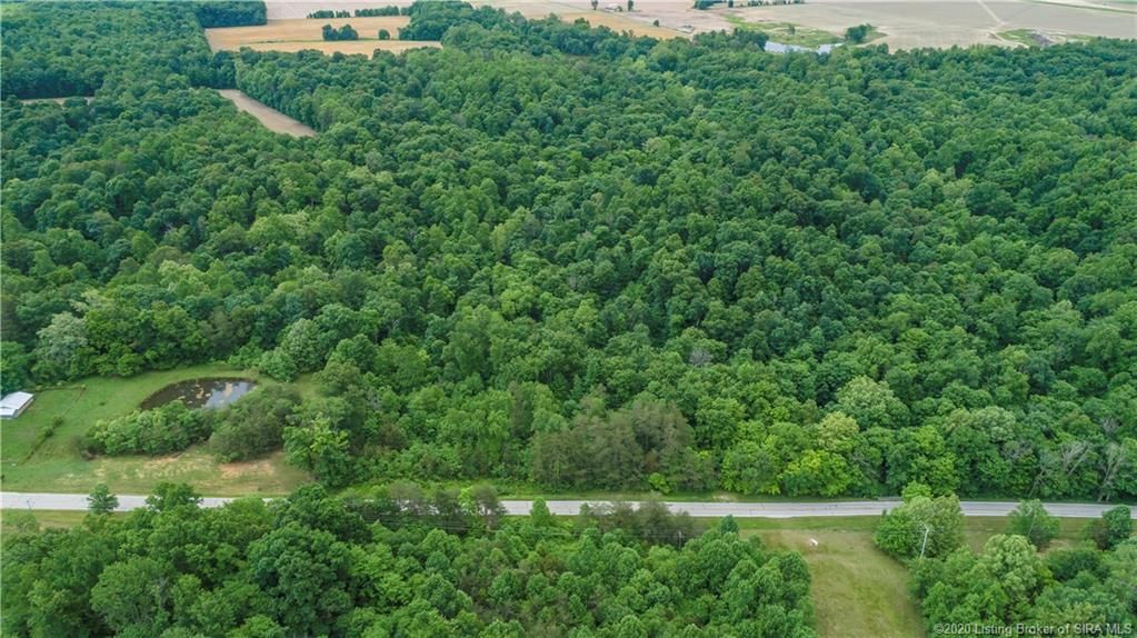2 acres in Scott County, Indiana