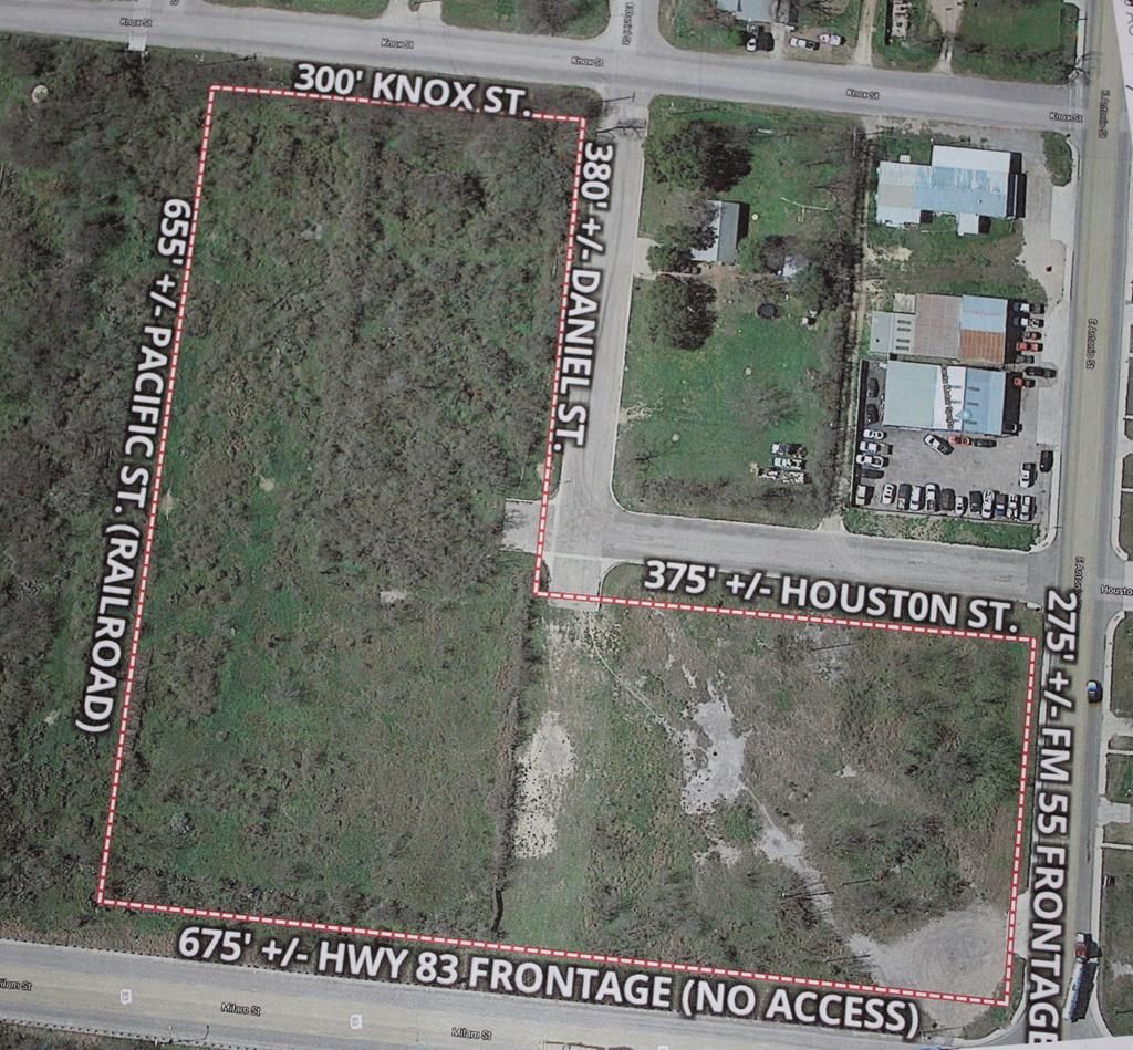 7 acres in Uvalde County, Texas