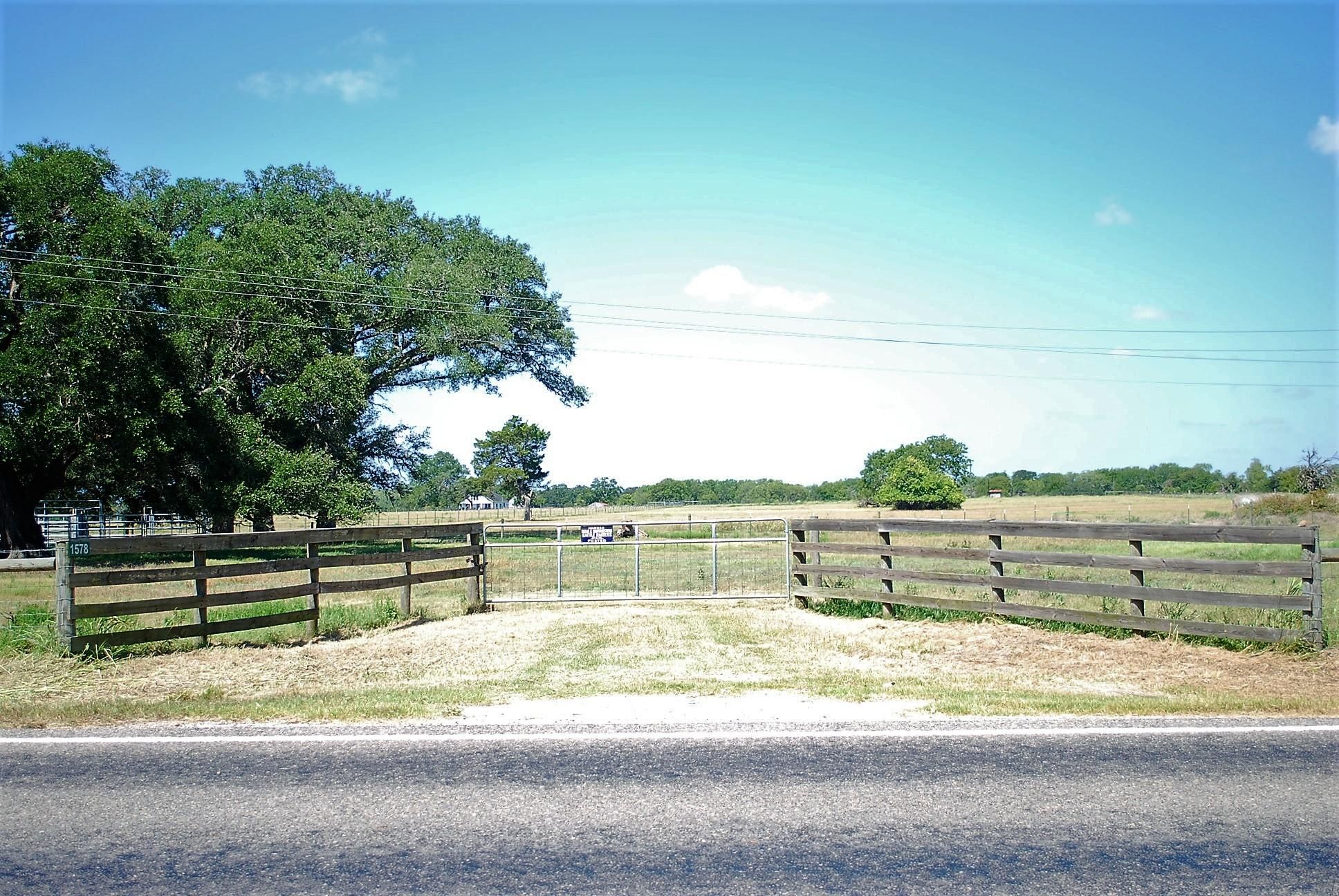 20.46 acres in Colorado County, Texas
