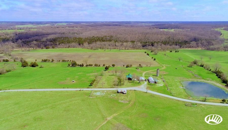 4 acres in ster County, Missouri