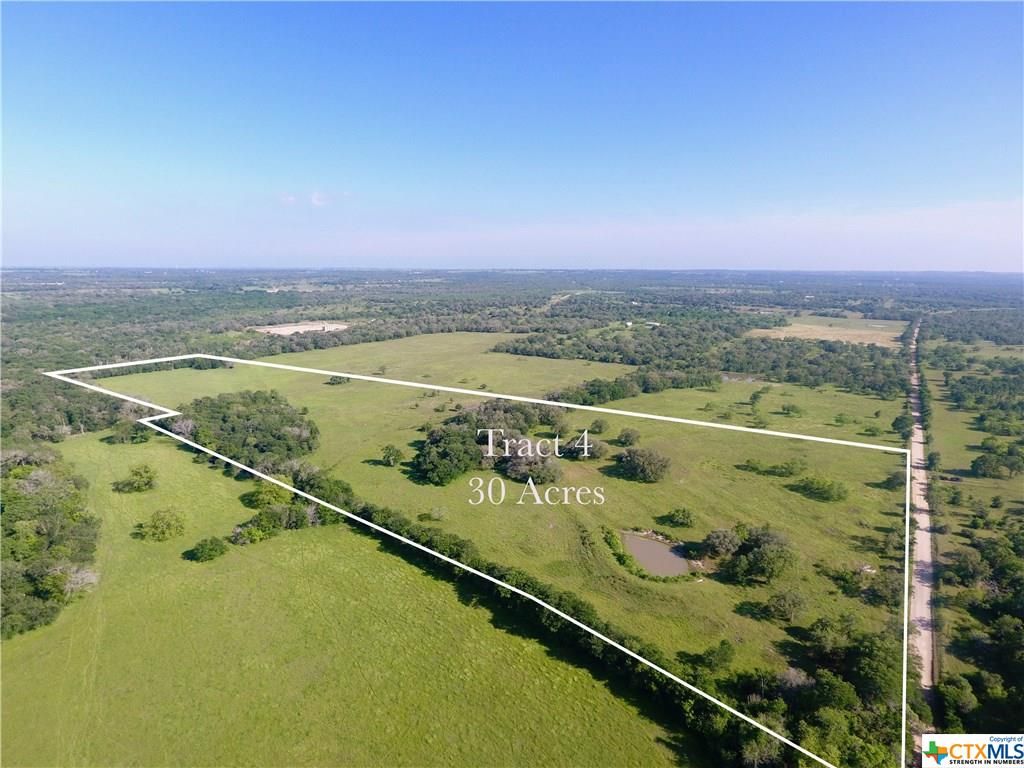 30 acres in Gonzales County, Texas
