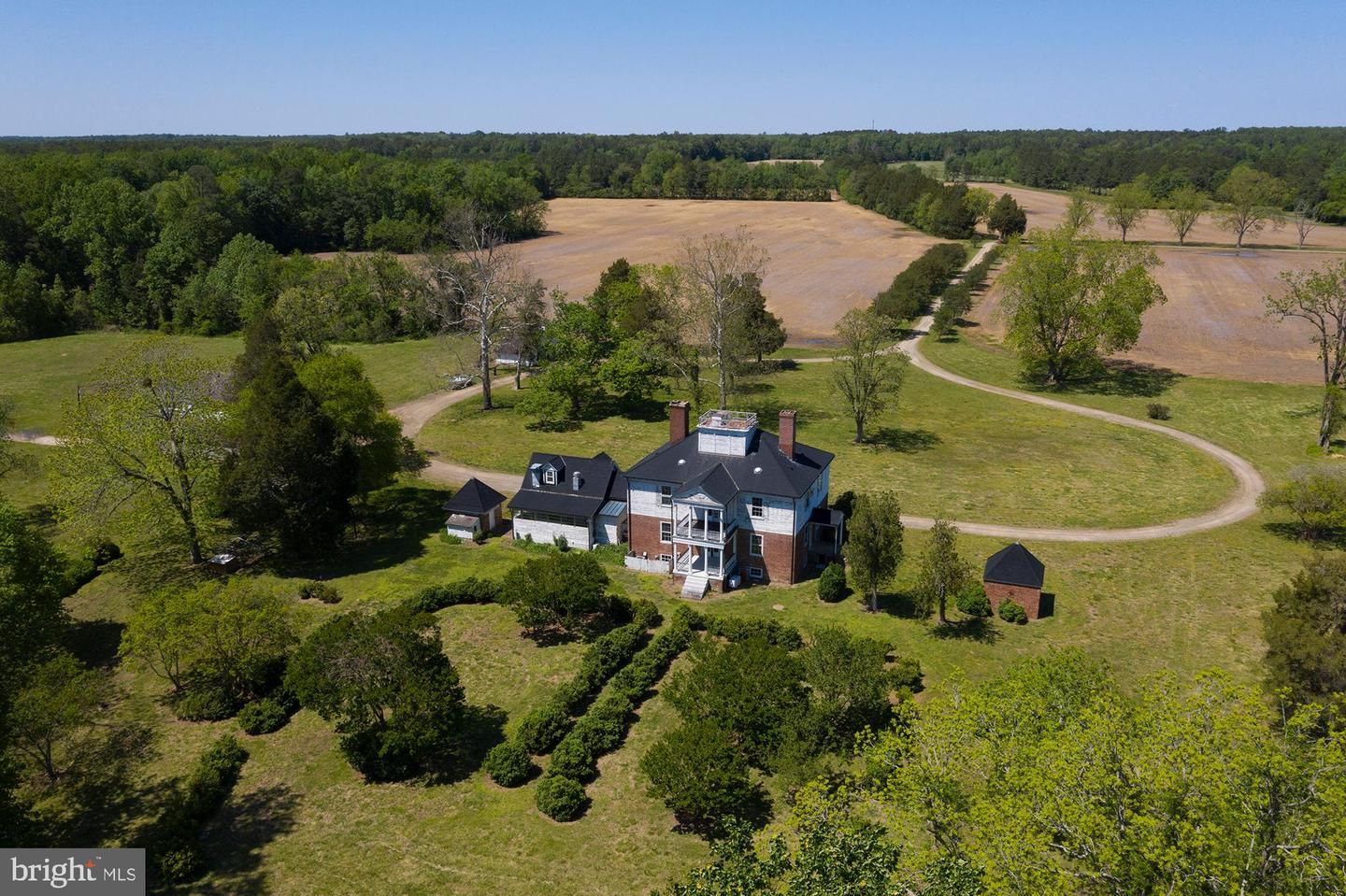 121 acres in Middlesex County, Virginia