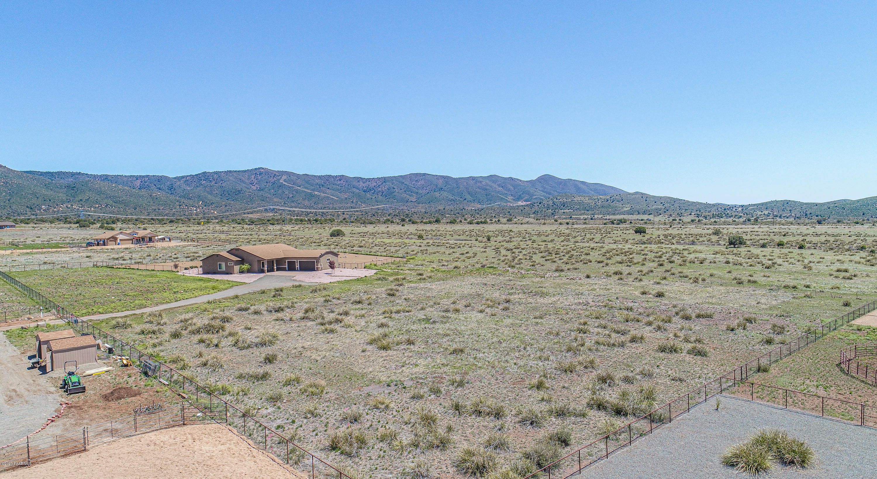 2 acres in Yavapai County, Arizona