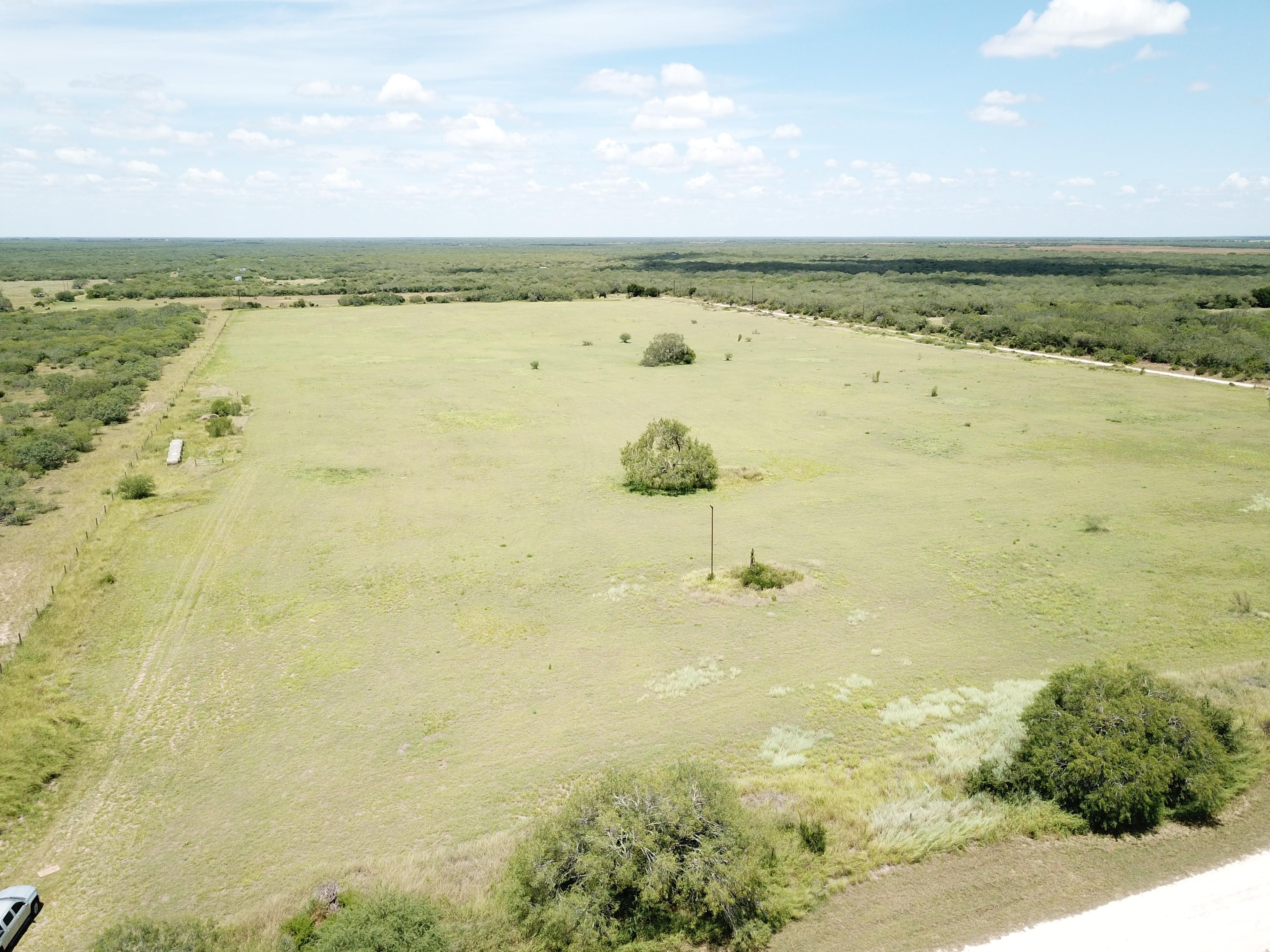 27 acres in Jim Wells County, Texas