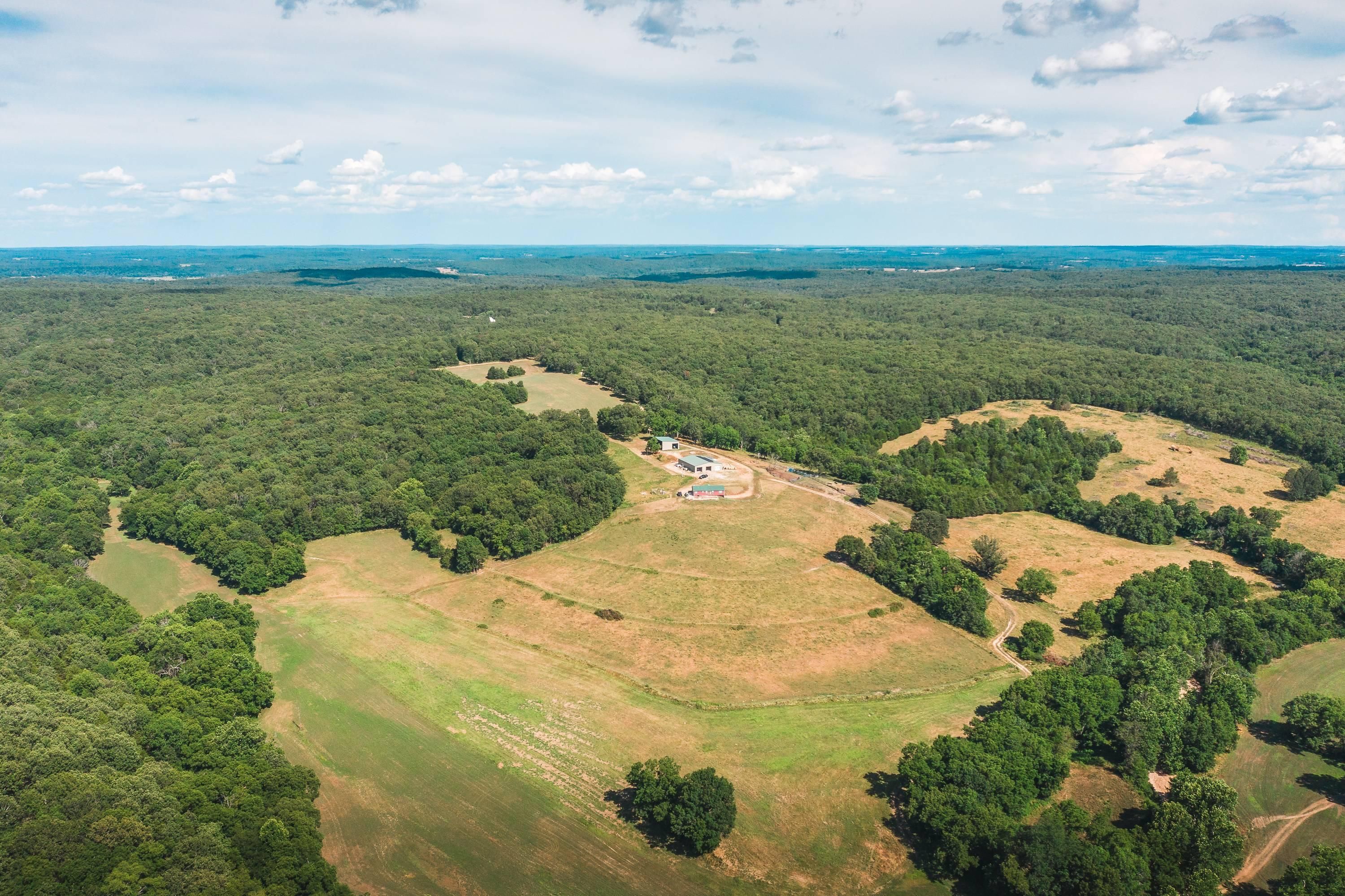 333 acres in Laclede County, Missouri