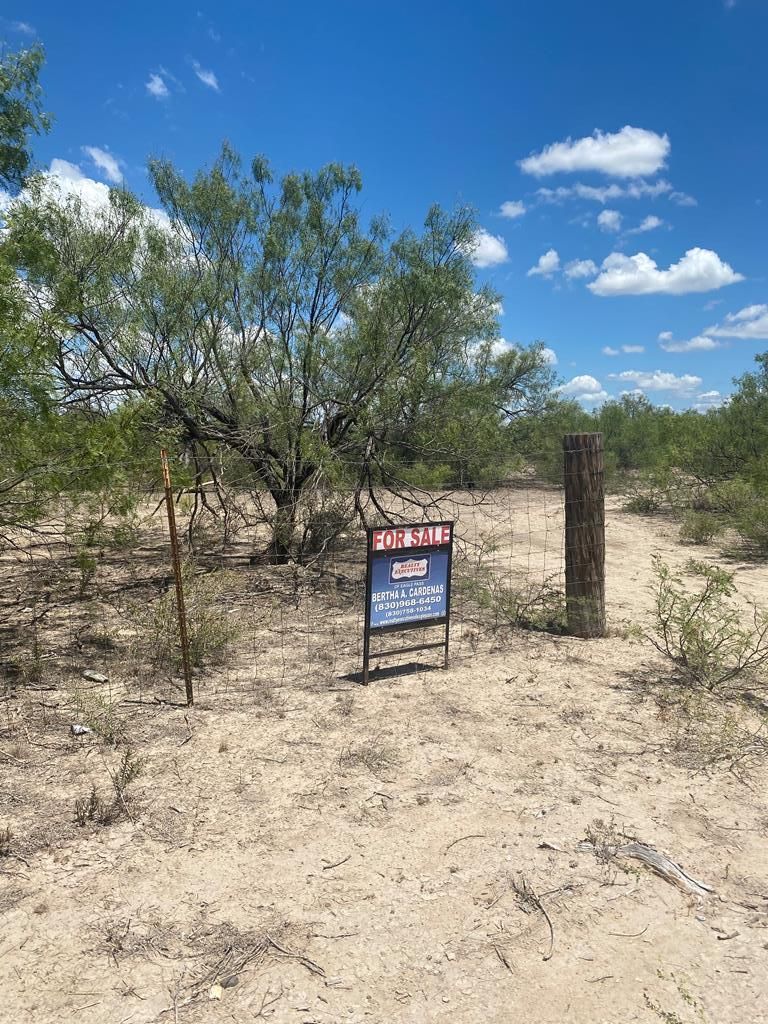 20 acres in Maverick County, Texas