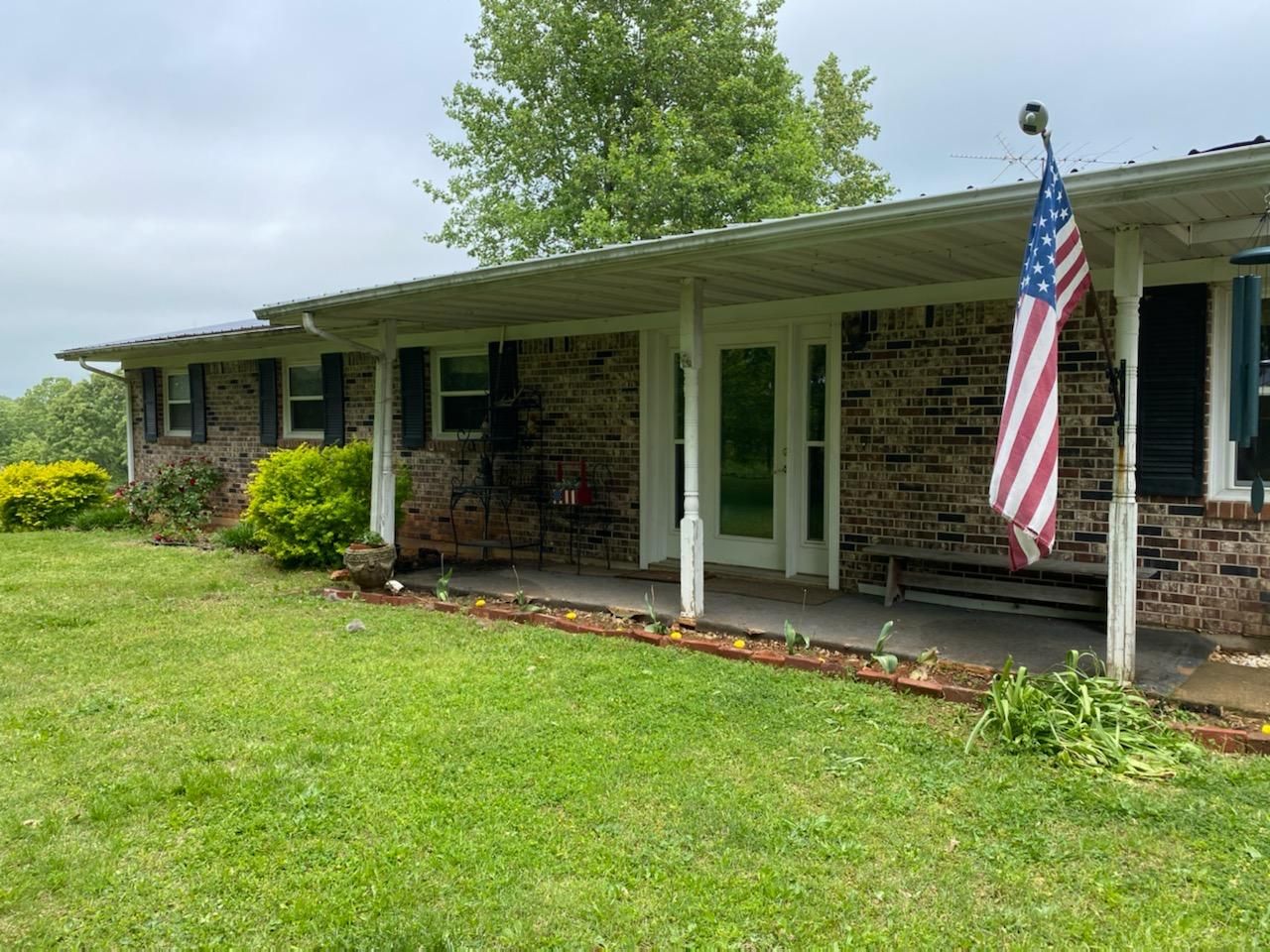 195 acres in Oregon County, Missouri