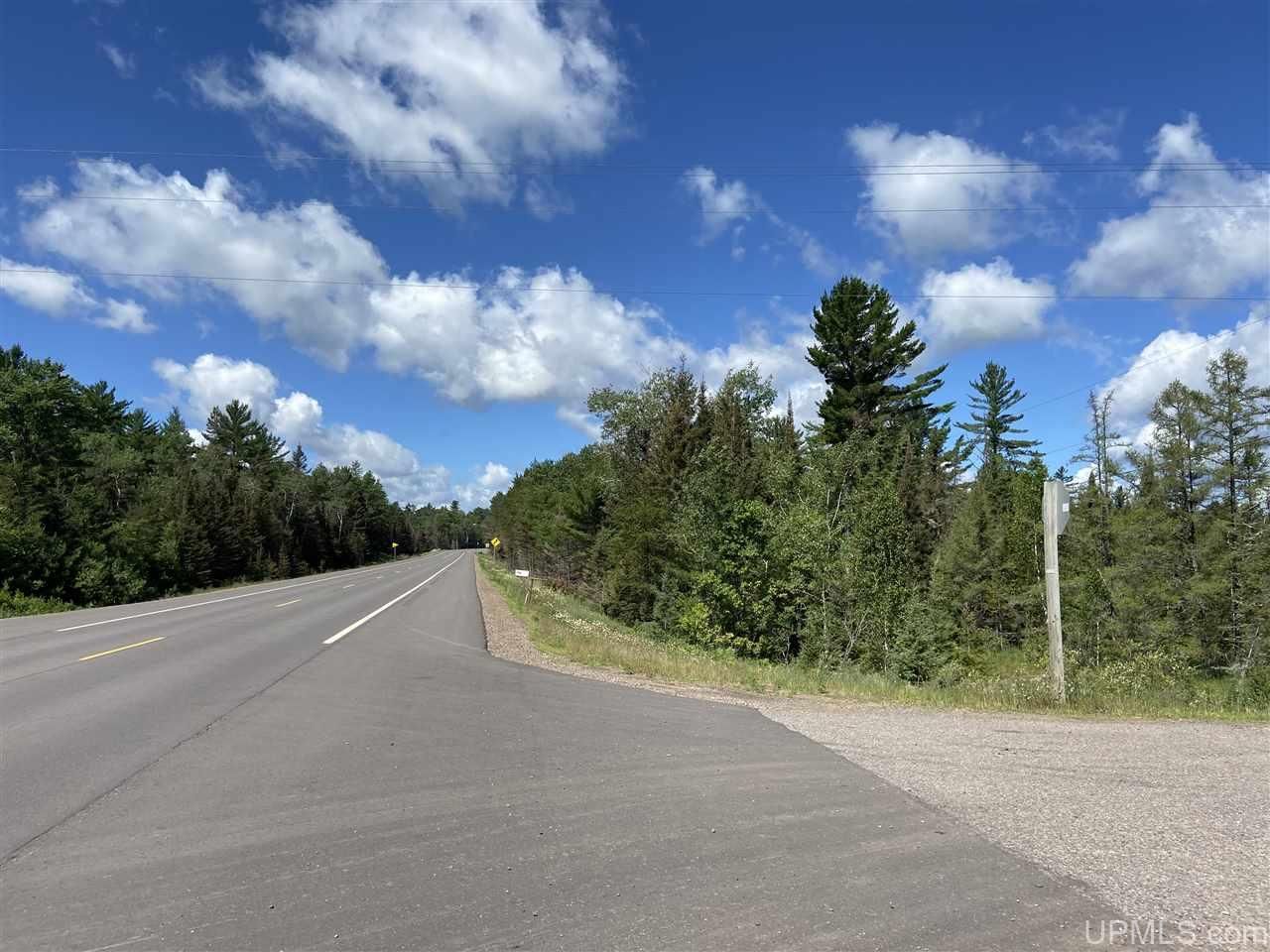 38 acres in Marquette County, Michigan