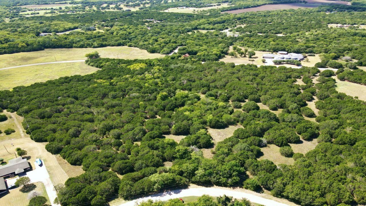 1.38 acres in Hill County, Texas