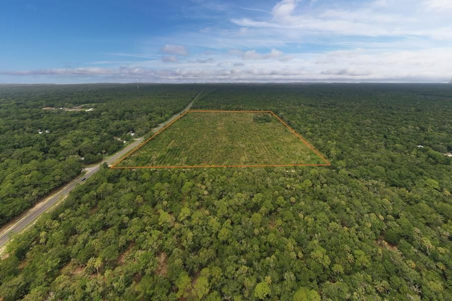 28.57 acres in Levy County, Florida