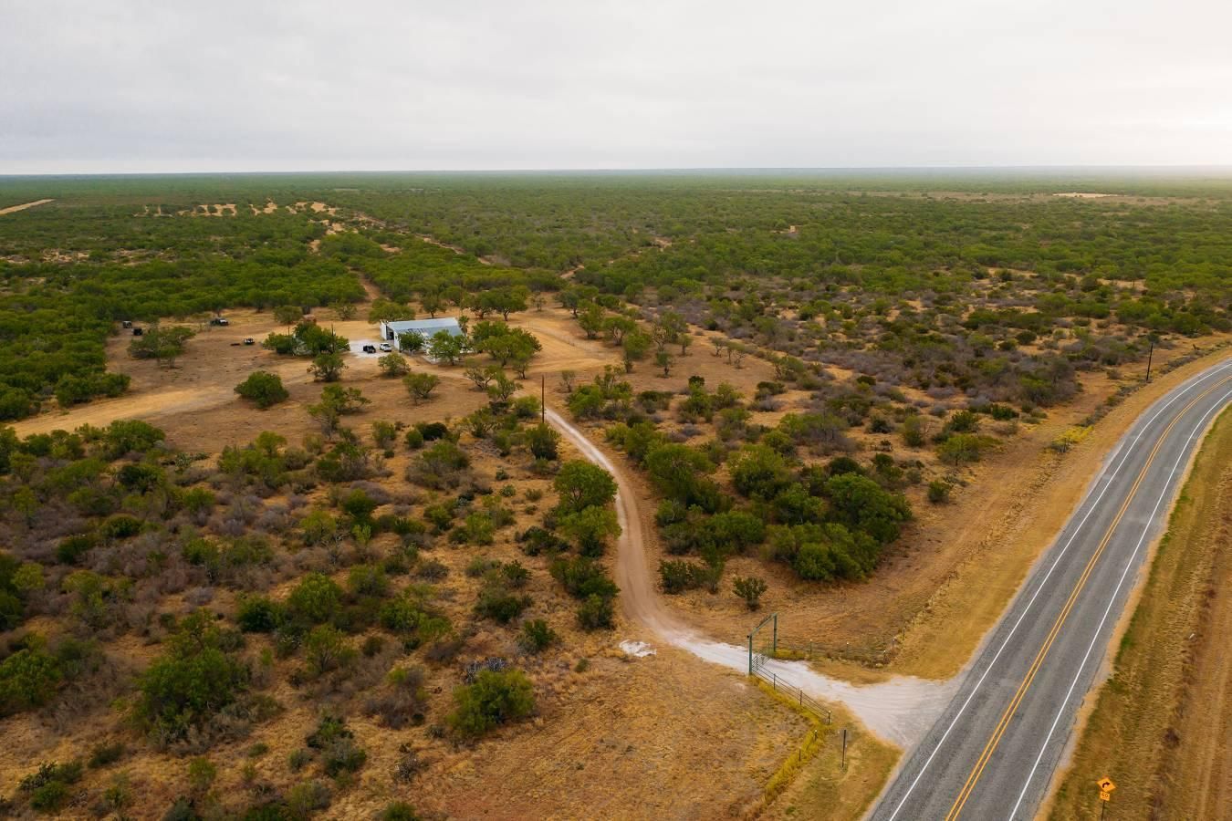 466 acres in Zavala County, Texas