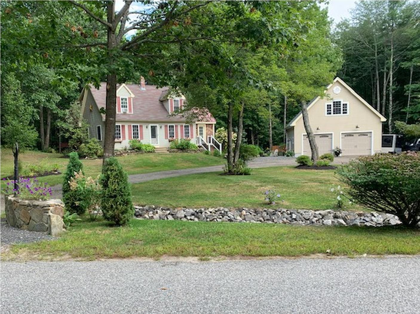 1.05 acres in York County, Maine