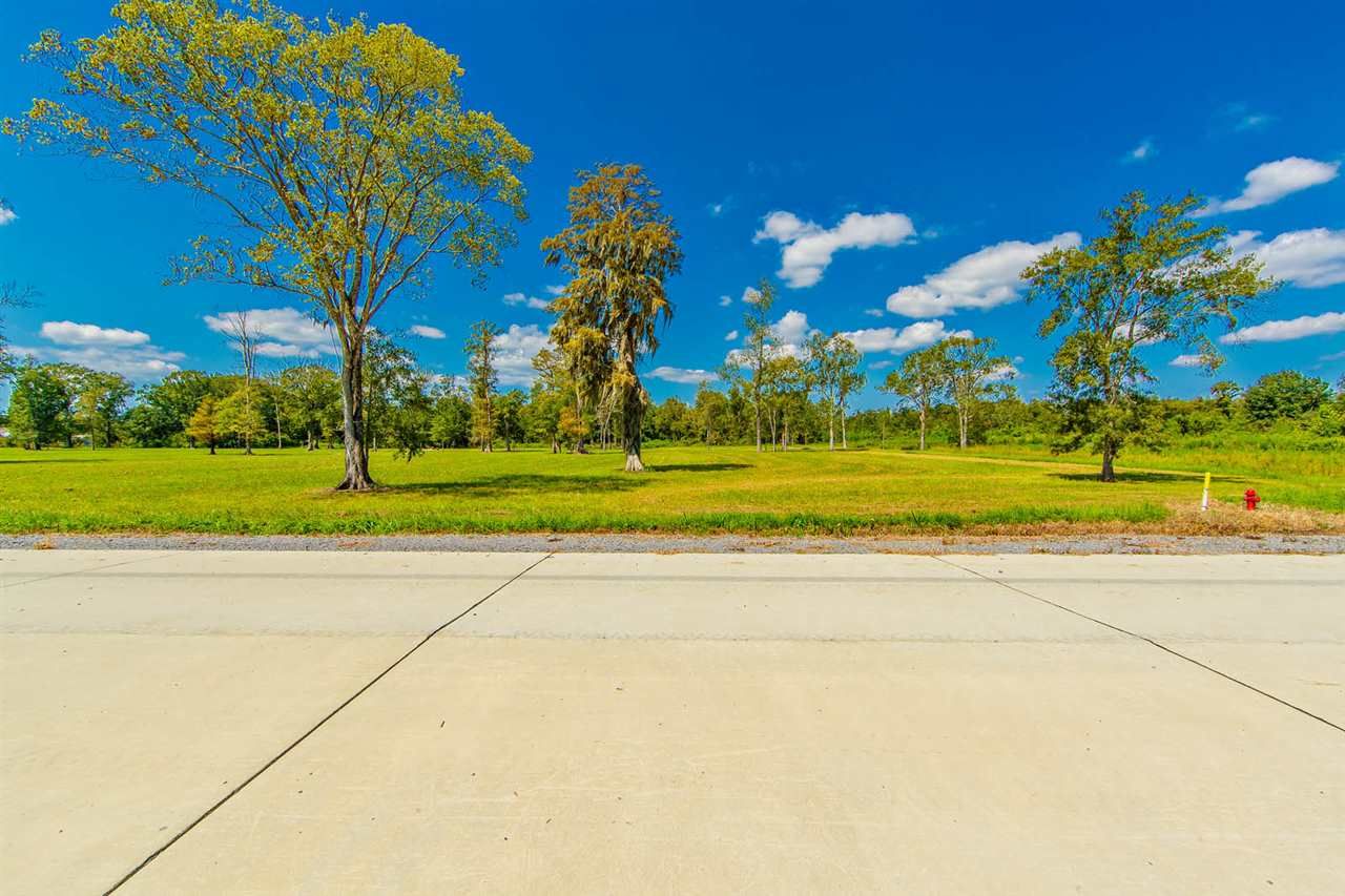 2.06 acres in Lafourche Parish, Louisiana