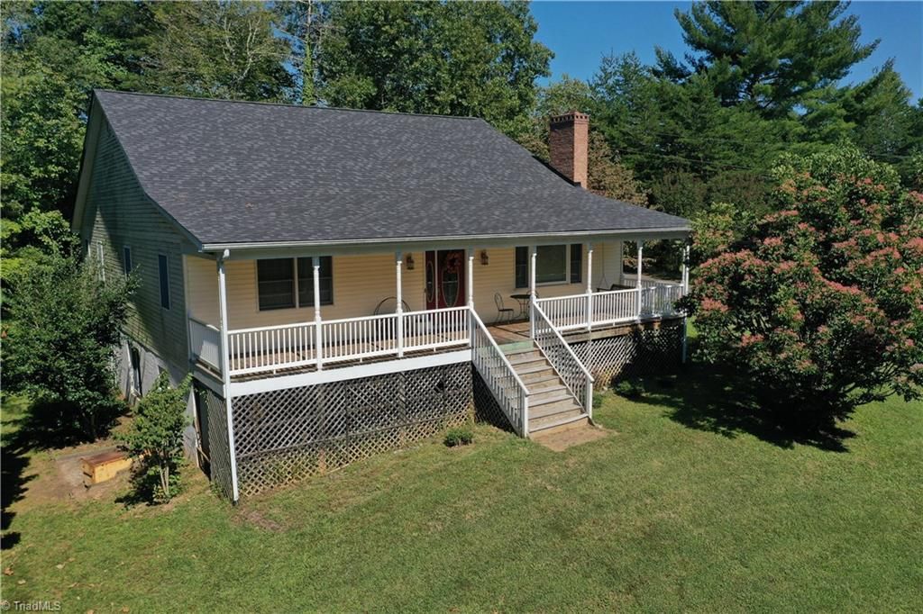 2.85 acres in Surry County, North Carolina