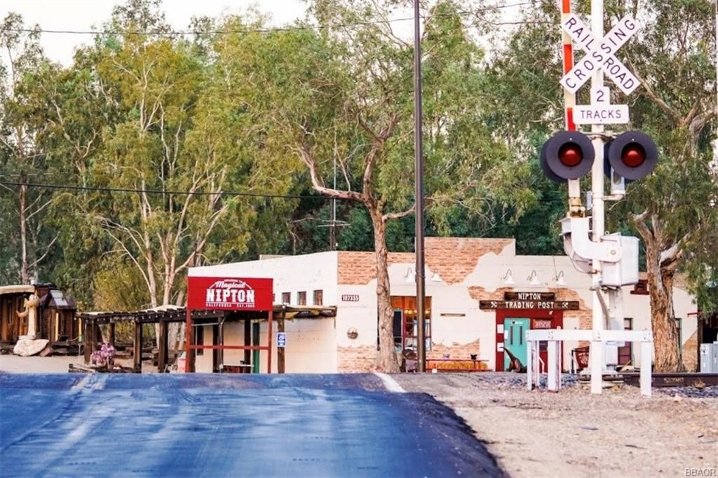 80 acres in San Bernardino County, California