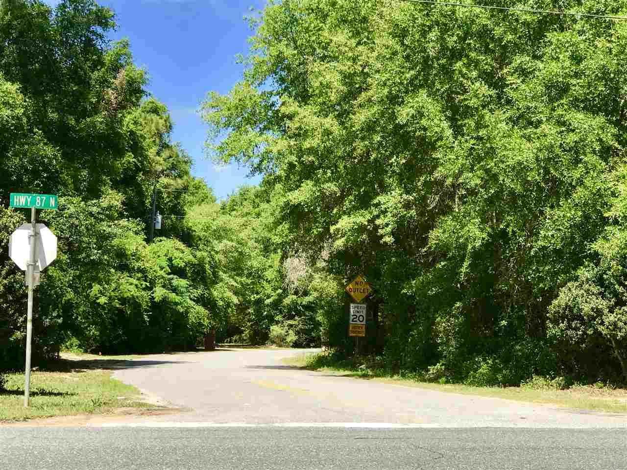 7.7 acres in Santa Rosa County, Florida