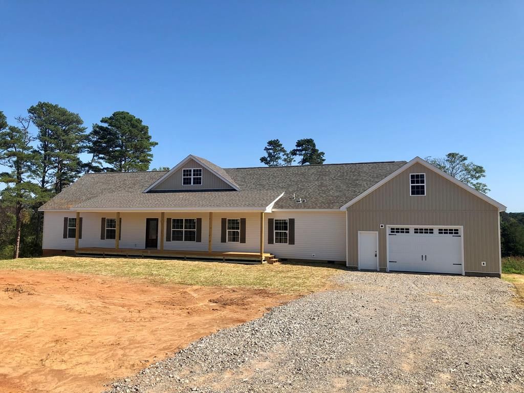 6.4 acres in White County, Tennessee