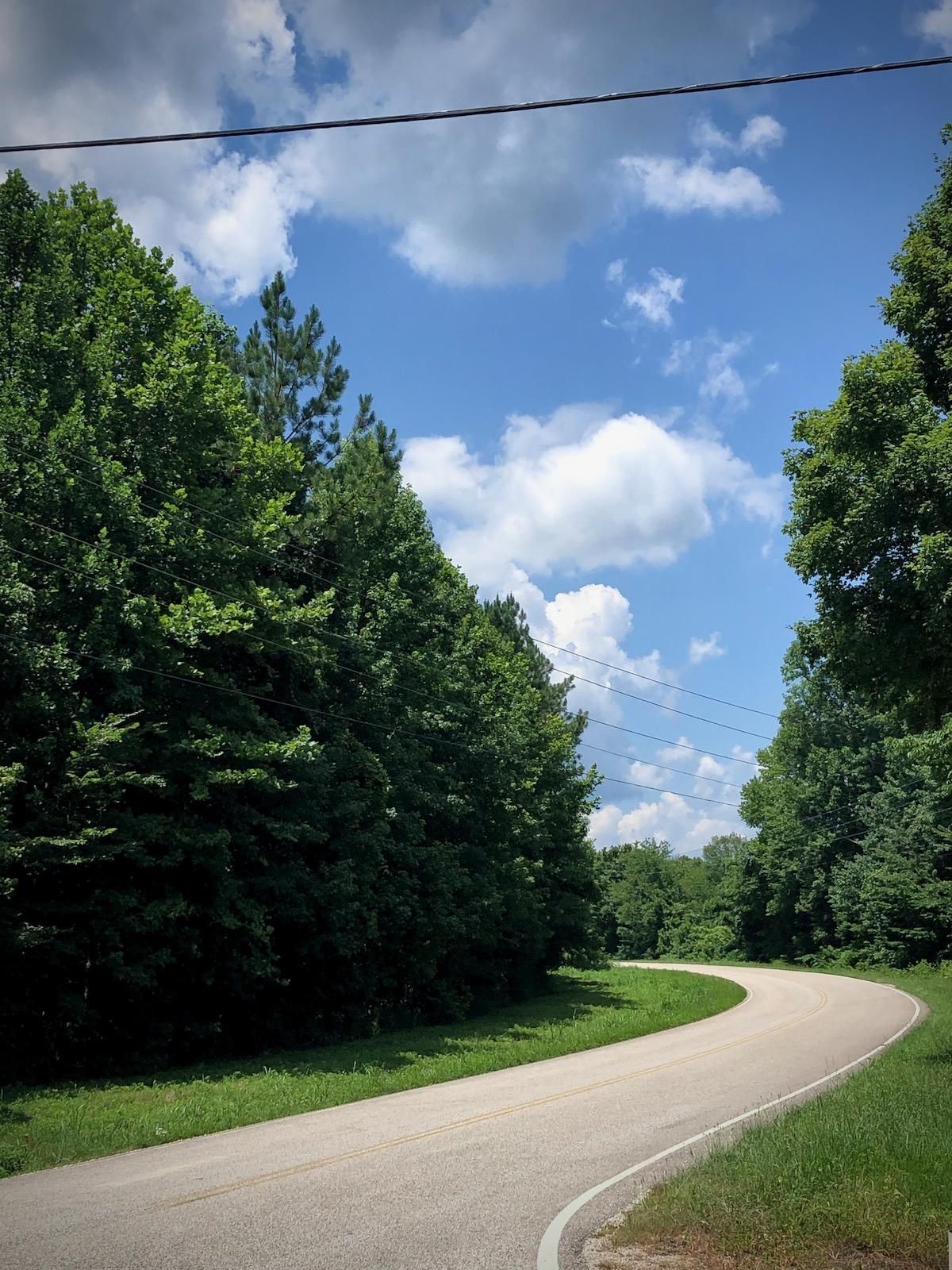 222 acres in Perry County, Tennessee