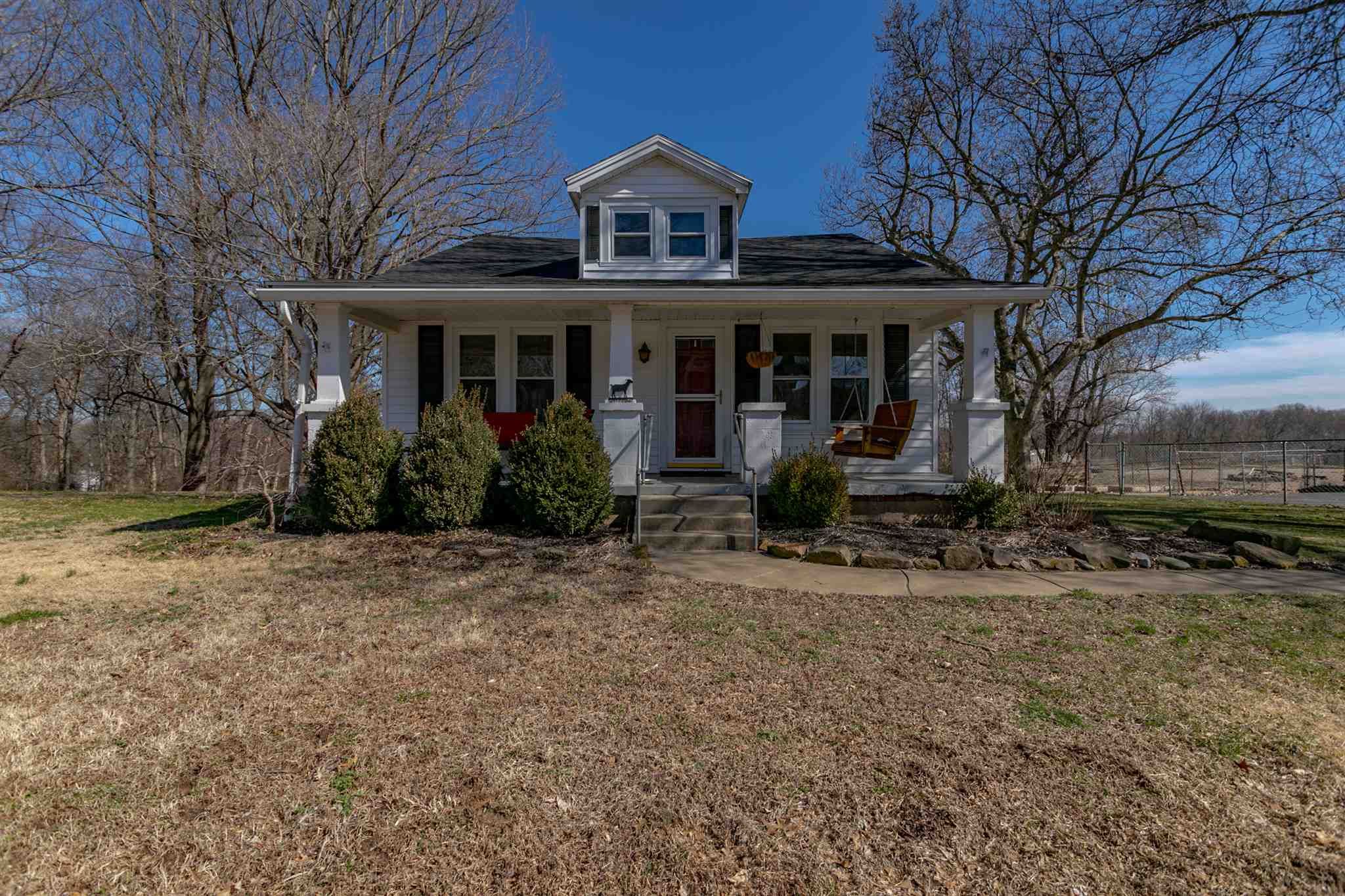 8066 S Yankeetown Road, Newburgh, IN 47630 MLS 202107108