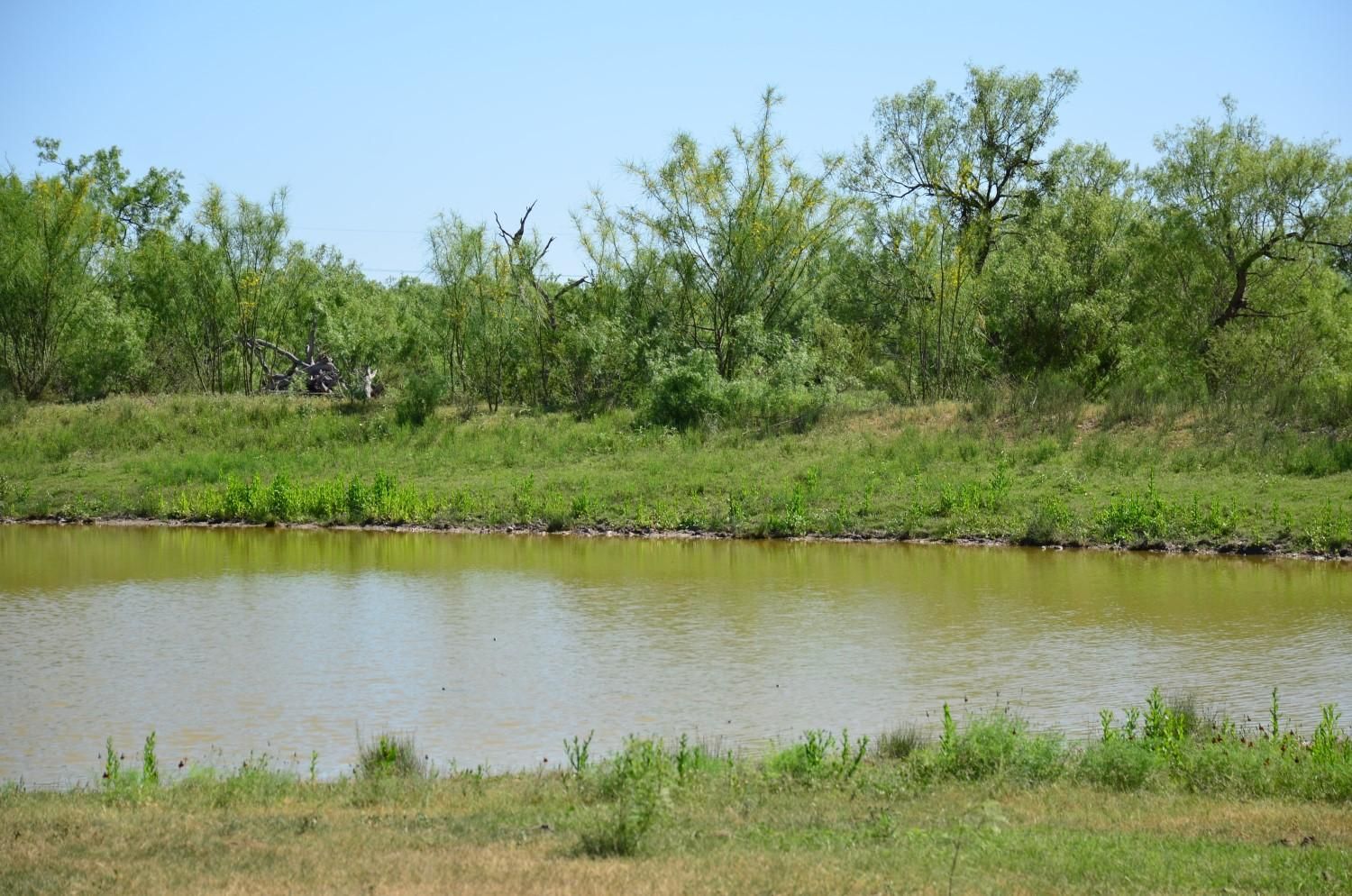 5,620 acres in Zavala County, Texas