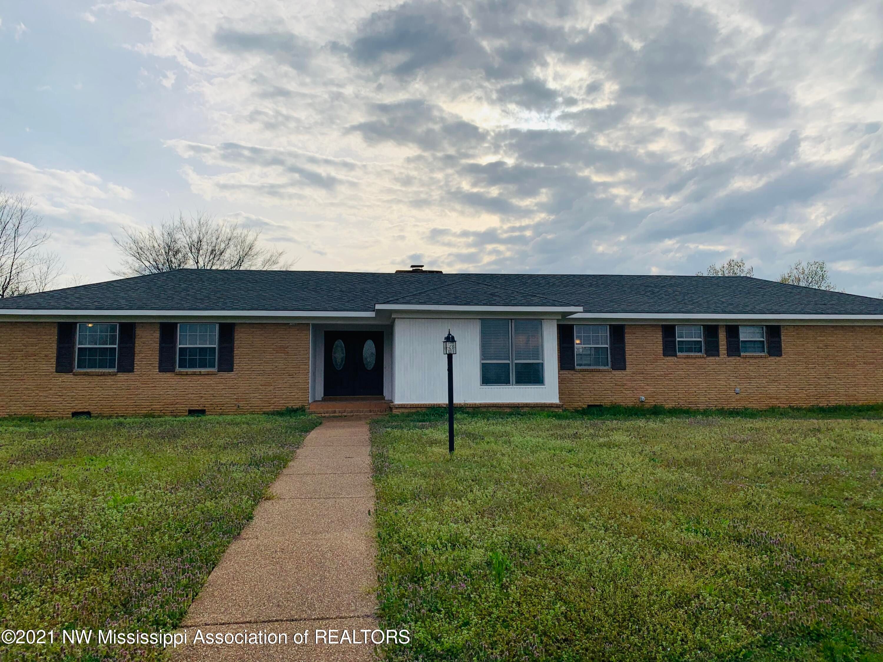 0.8 acres in Marshall County, Mississippi