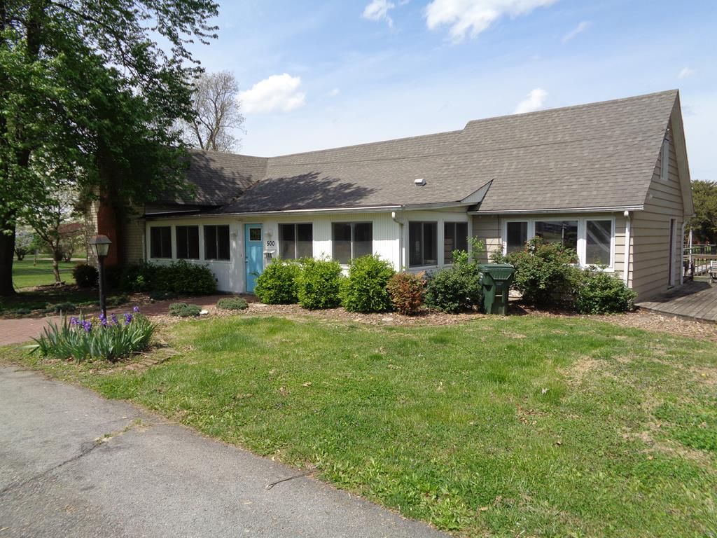 2.5 acres in Hopkins County, Kentucky