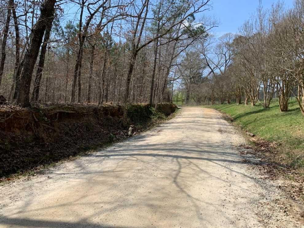 5 acres in Fayette County,