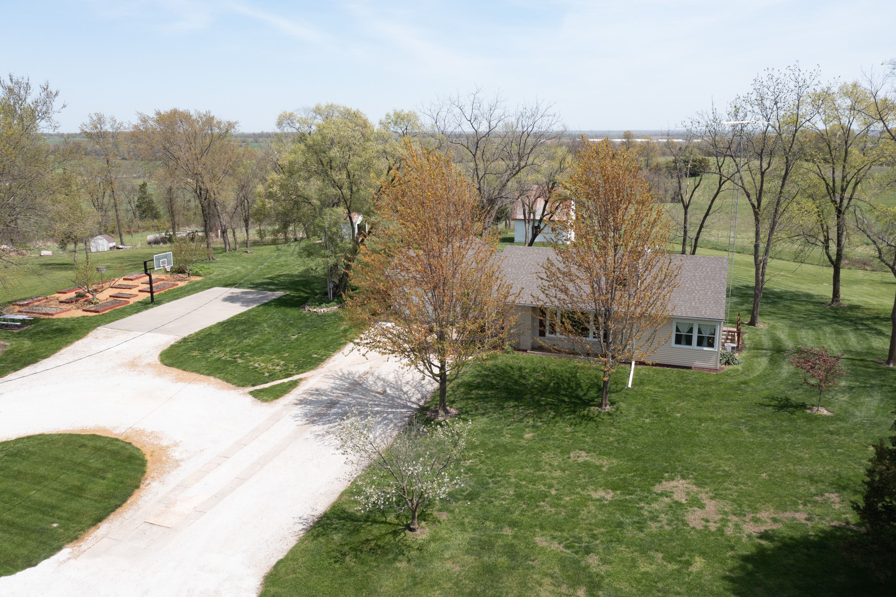 6 acres in Chariton County, Missouri